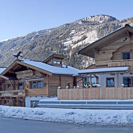 Alpenchalet Bruecke Mayrhofen