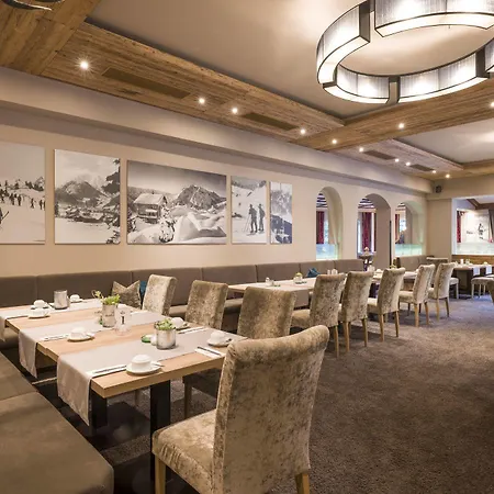 Alpenchalet Brucke Шале Майрхофен