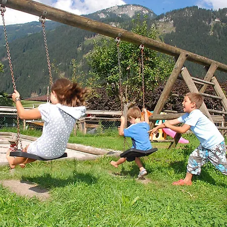 Alpenchalet Brücke
