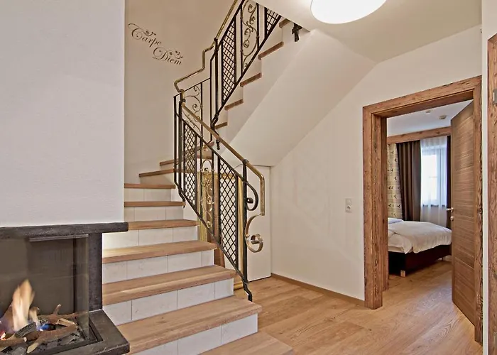 Alpenchalet Bruecke Dağ evi