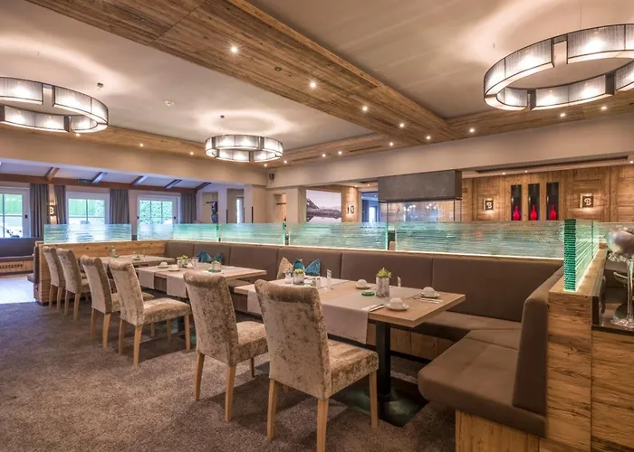 Alpenchalet Bruecke مايرهوفن