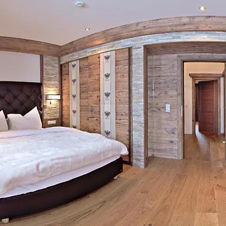 Alpenchalet Bruecke シャレー