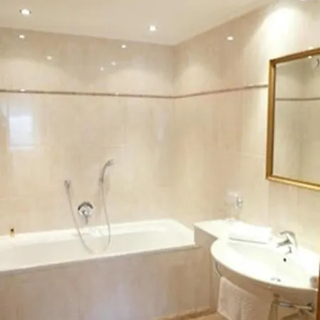 シャレー Alpenchalet Bruecke マイヤーホーフェン